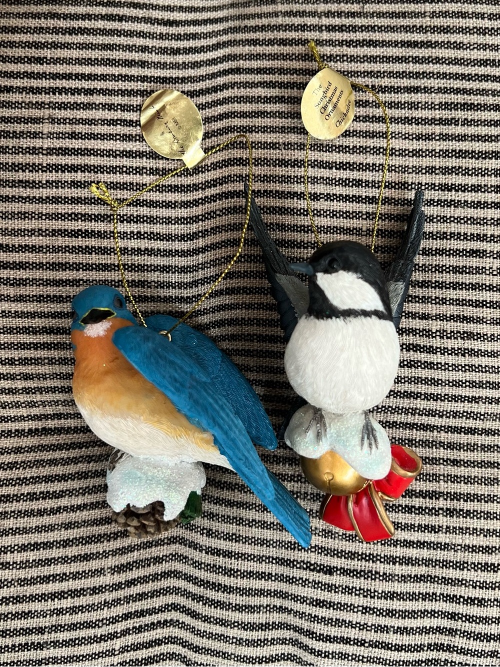 Vintage Danbury Mint Songbird Christmas Ornaments Lot of 2 Bluebird & Chickadee